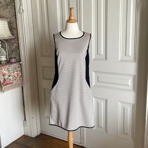 Merona cute front pocket dress size medium sleeveless